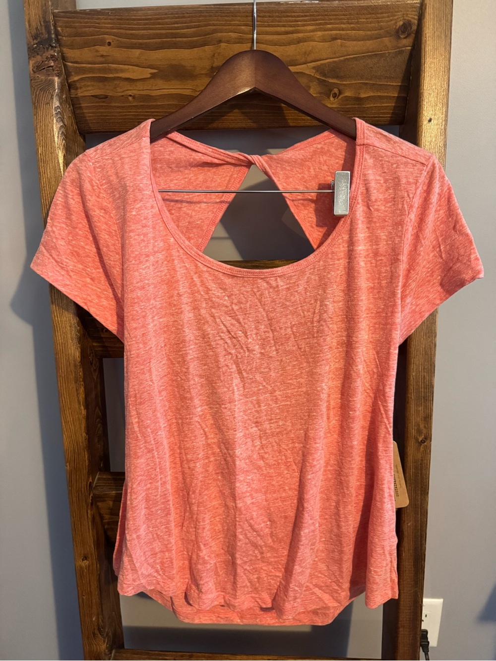 Threads 4 Thought Lightweight Womens Short Sleeve Heathered Coral Top